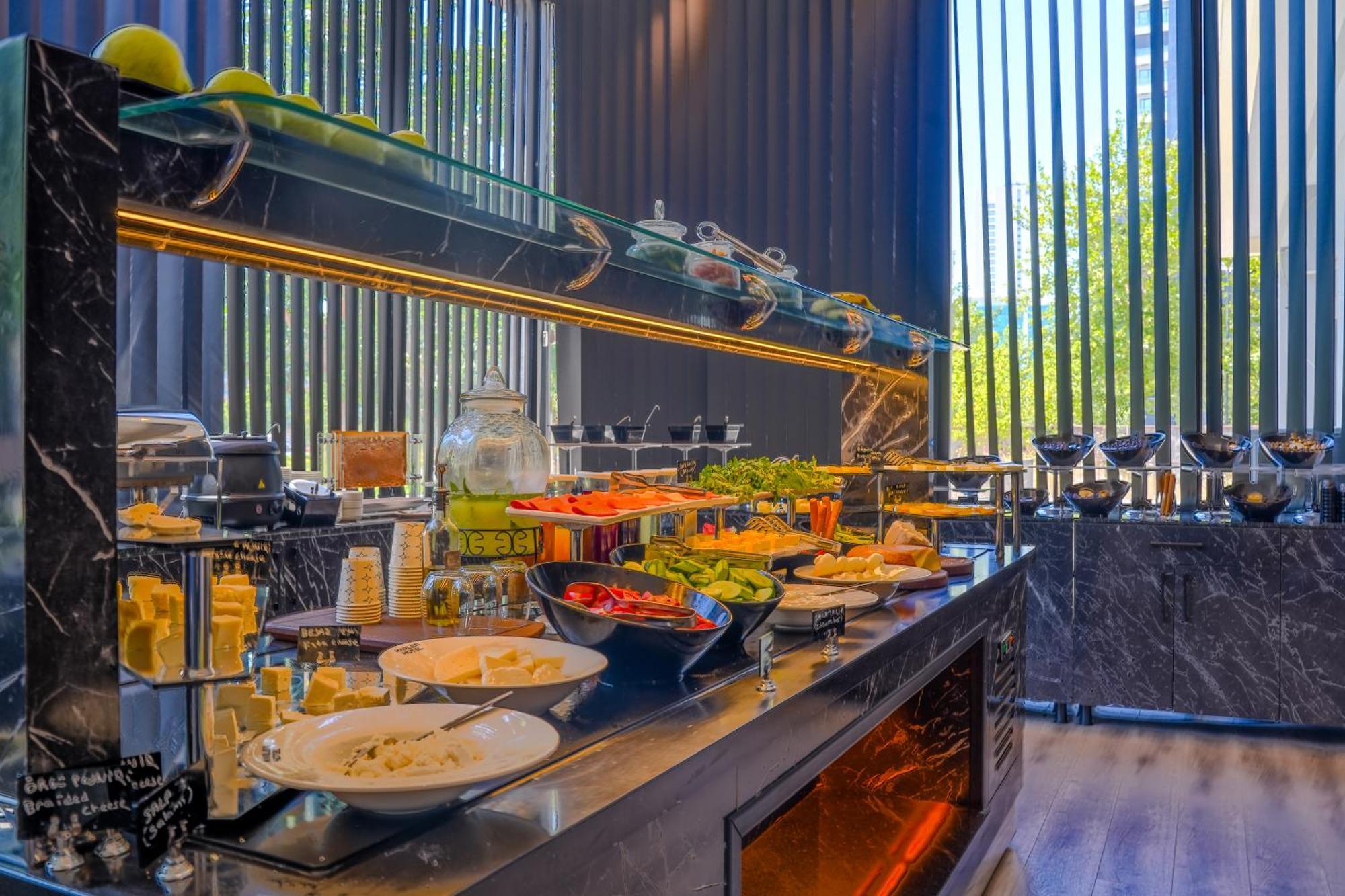 Marlen Hotel Bayrakli İzmir Eksteriør bilde